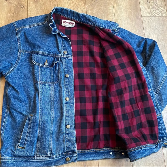 Wrangler Denim Lined Trucker Jacket XL Button Front  Whiskering Flannel Lined - Picture 9 of 12